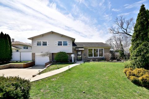 1103 Juniper Ln, Mount Prospect, IL 60056 photo 2