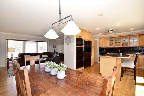 1103 Juniper Ln, Mount Prospect, IL 60056 photo 11