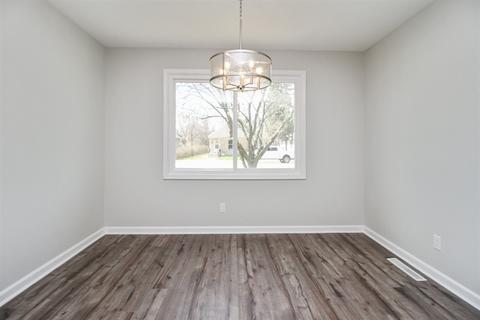 372 S Curtis Ave, Kankakee, IL 60901 photo 6