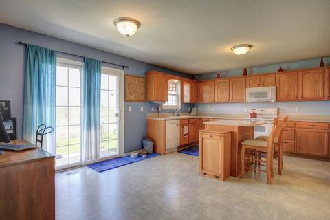 402 Deerpath St, Tolono, IL 61880 photo 18