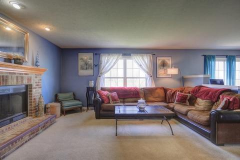 402 Deerpath St, Tolono, IL 61880 photo 12