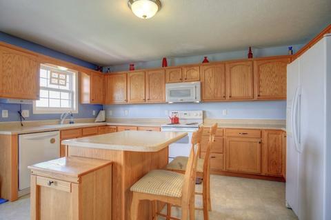 402 Deerpath St, Tolono, IL 61880 photo 20