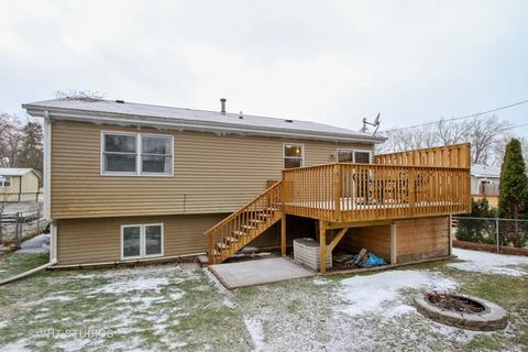 520 Santa Barbara Rd, Mchenry, IL 60051 photo 13