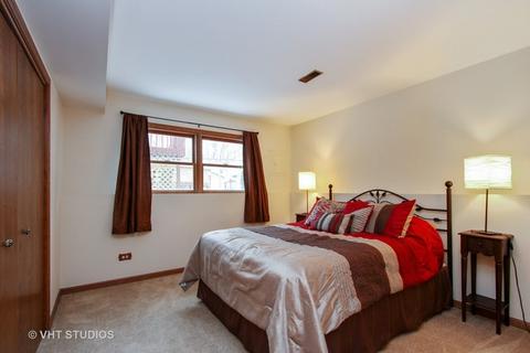 520 Santa Barbara Rd, Mchenry, IL 60051 photo 9
