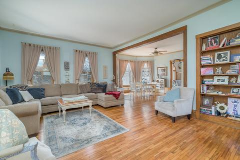 606 Vine St, Morris, IL 60450 photo 2