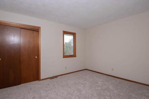 4246 Gloucester Rd, Roscoe, IL 61073 photo 15