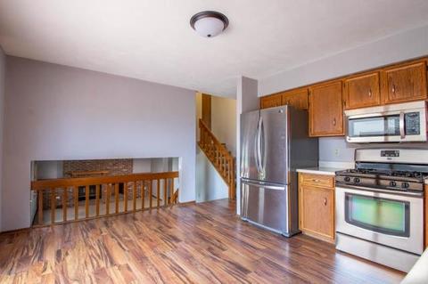 4246 Gloucester Rd, Roscoe, IL 61073 photo 12