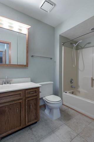 4246 Gloucester Rd, Roscoe, IL 61073 photo 17
