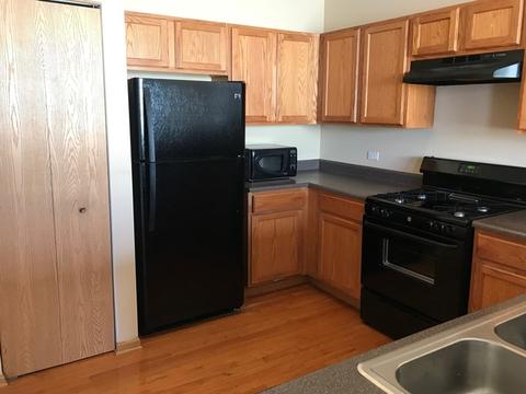 2129 Union Mill Dr, Aurora, IL 60503 photo 3