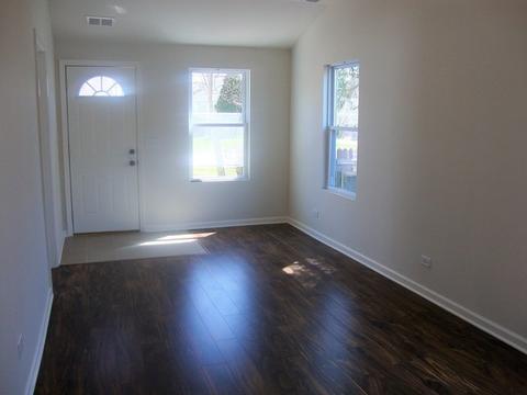 3824 Sangamon St, Steger, IL 60475 photo 3