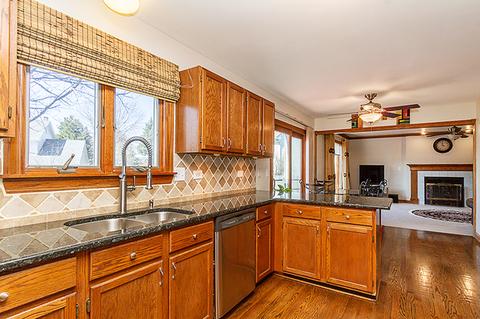 316 Windsor Dr, Bartlett, IL 60103 photo 21