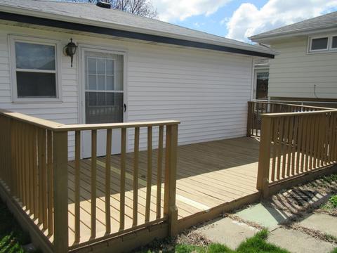 1072 Marshall Dr, Des Plaines, IL 60016 photo 19