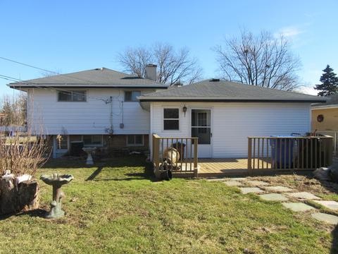 1072 Marshall Dr, Des Plaines, IL 60016 photo 18