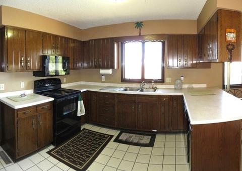 1906 E 41st St, Sterling, IL 61081 photo 6