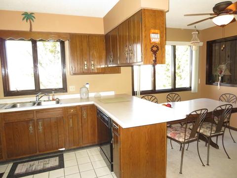 1906 E 41st St, Sterling, IL 61081 photo 8
