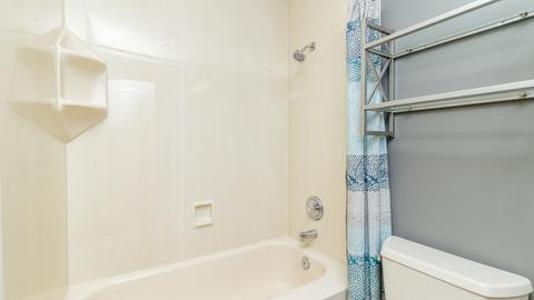 1410 Rosedale Ln, Hoffman Estates, IL 60169 photo 31