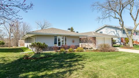 1410 Rosedale Ln, Hoffman Estates, IL 60169 photo 3