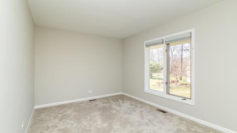 1410 Rosedale Ln, Hoffman Estates, IL 60169 photo 28