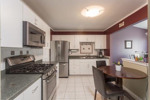 1514 Camden Ct #B2, Wheeling, IL 60090 photo 9