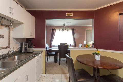 1514 Camden Ct #B2, Wheeling, IL 60090 photo 8