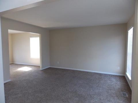 14147 S Longview Ln, Plainfield, IL 60544 photo 2