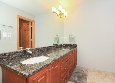 2275 Webster Ln, Des Plaines, IL 60018 photo 18