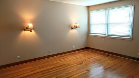 4026 Carousel Dr, Northbrook, IL 60062 photo 8