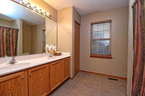 7416 Windstone Dr, Plainfield, IL 60586 photo 18