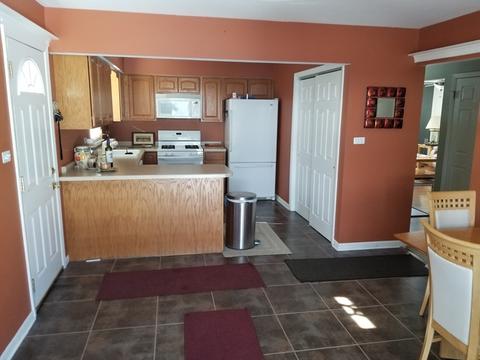 435 S Rush St, Itasca, IL 60143 photo 4