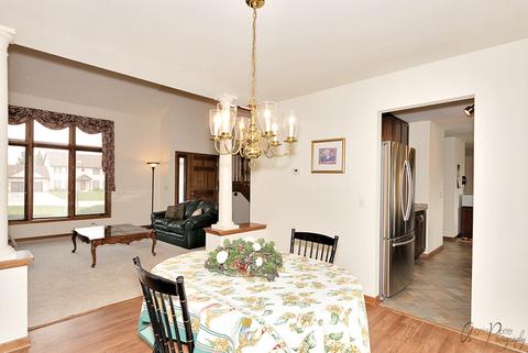 1509 Pine St, Spring Grove, IL 60081 photo 9