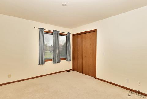 1509 Pine St, Spring Grove, IL 60081 photo 21