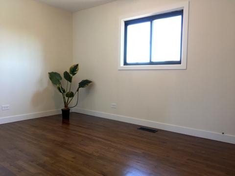 545 Amherst Ln, Hoffman Estates, IL 60169 photo 5