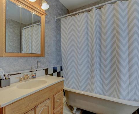 334 E Pells St, Paxton, IL 60957 photo 23