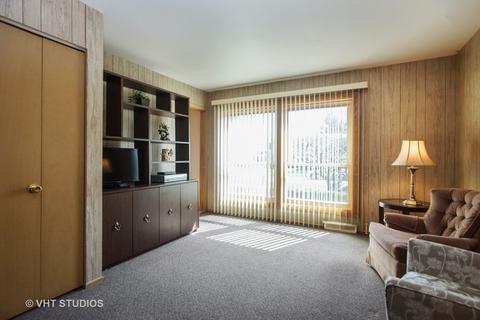 958 Willson Dr, Des Plaines, IL 60016 photo 8