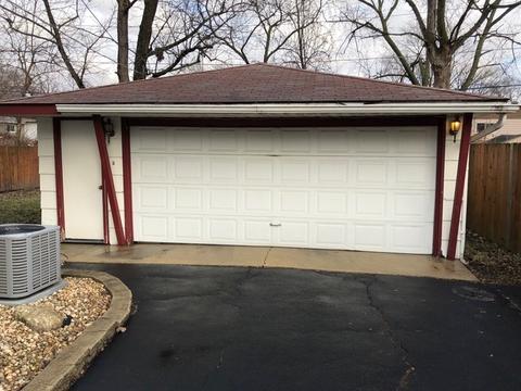 16405 Winchester Ave, Markham, IL 60428 photo 3