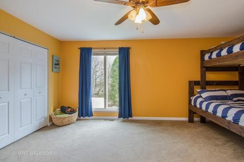 3644 Cherokee Dr, Johnsburg, IL 60051 photo 11