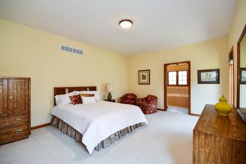 804 Sunset Rd, Wheaton, IL 60189 photo 12