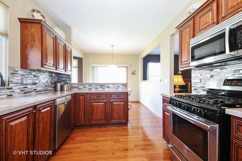 21006 W Walnut Ln, Plainfield, IL 60544 photo 5