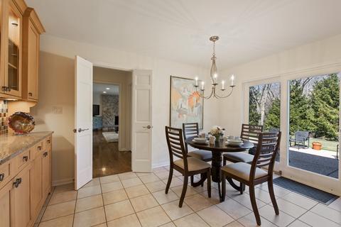 1065 Heather Rd, Deerfield, IL 60015 photo 6