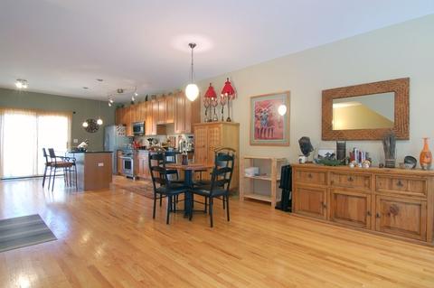 462 E 42nd St, Chicago, IL 60653 photo 8