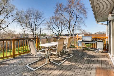 760 Devonshire Dr, Des Plaines, IL 60018 photo 20