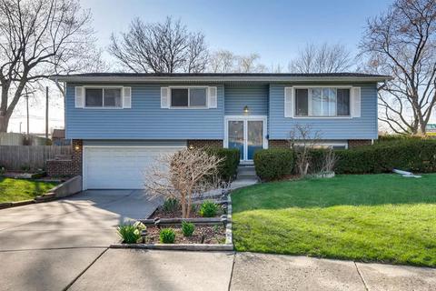 760 Devonshire Dr, Des Plaines, IL 60018 photo 1