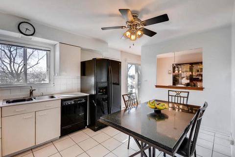 760 Devonshire Dr, Des Plaines, IL 60018 photo 10