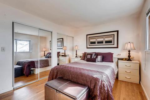 760 Devonshire Dr, Des Plaines, IL 60018 photo 12
