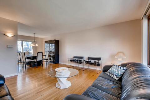 760 Devonshire Dr, Des Plaines, IL 60018 photo 4