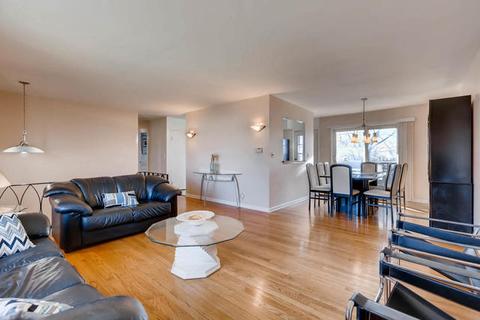 760 Devonshire Dr, Des Plaines, IL 60018 photo 6