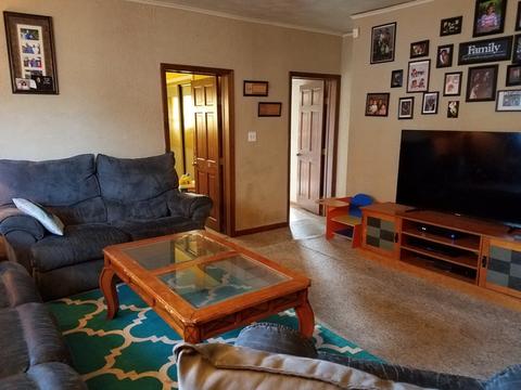 365 Wilcox Ave, Elgin, IL 60123 photo 5