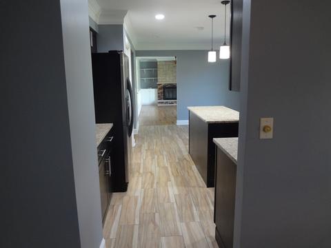1390 Sheffield Dr, Elgin, IL 60123 photo 9