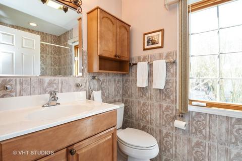 614 Greendale Rd, Glenview, IL 60025 photo 17
