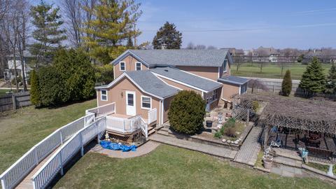 3711 W Algonquin Rd, Algonquin, IL 60102 photo 1